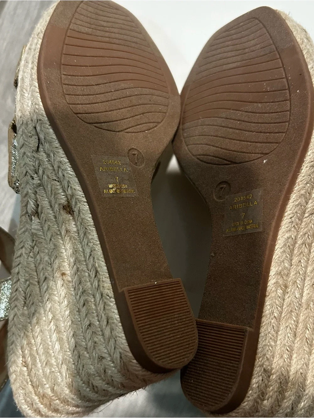 MICHAEL SHANNON Gold Metallic Wedge Sandals Size 7
